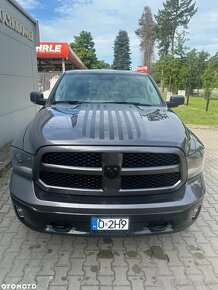 RAM 1500 5.7 Crew Cab Bighorn - 12