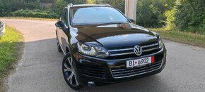 Volkswagen Touareg 3.0 TDi 180 kW - 12