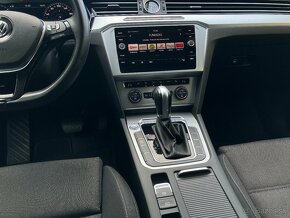 Volkswagen Passat 2.0 TDI Variant DSG, Virtual, Odpočet DPH - 12