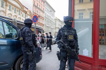 nepriestrelná balistická taktická policajne - 12