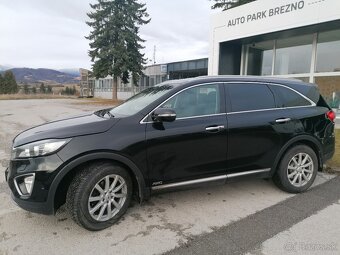 Kia Sorento - 12