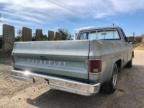 Chevrolet C10 1978, 305cui V8 - 12