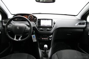 PEUGEOT 208 Allure 1,2 i 81 kW - 12