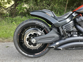 HARLEY DAVIDSON FXDR 114 - 12