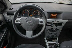 Opel Astra 1.4 Benzín - 12
