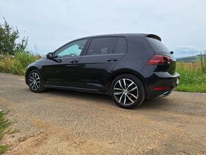 Volkswagen Golf 7 2,0TDI Highline - 12