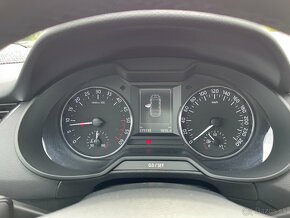 Škoda Octavia Combi 2.0 TDI Elegance - 12