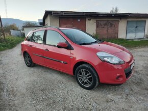 Renault Clio Grandtour - 12