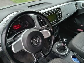 Volkswagen beetle 1.6 TDI elegance model 2014 - 12