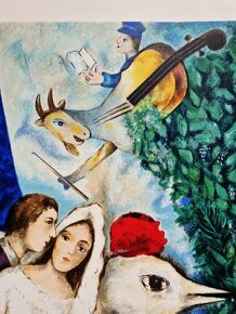 MARC CHAGALL- (Zľava)The Bride and Groom of the Eiffel..... - 12