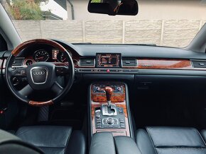 Audi A8 4.2FSi qattro tiptronic - 12