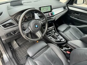 BMW 2 Active Tourer - 12