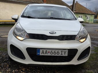 Kia Rio 1.25i 2013 - 12