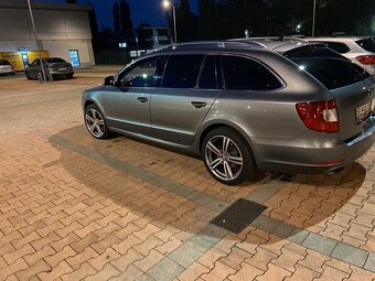 Škoda Superb 2.0 tdi 125kw DSG - 12