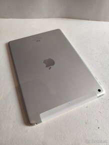 iPad Apple 8 gen 32gb biely - 12