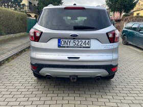 Kuga 2.0 benzin TITANIUM 2017 - 12