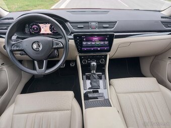 Škoda Superb Combi 2.0  TSI 4x4 L&K - 12