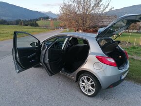 Mazda 2 1.3 63kw 2009 - 12