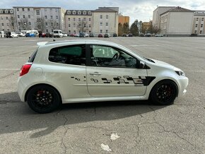 Renault Clio RS 200 CUP - 12