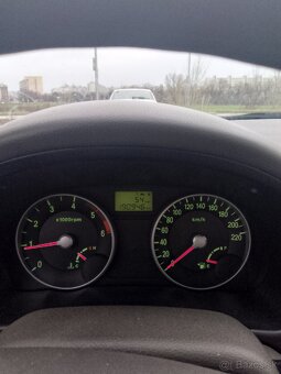 Hyundai accent 1.5 diesel - 12