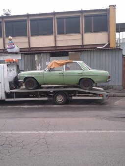 mercedes-benz W 115 240D - 12