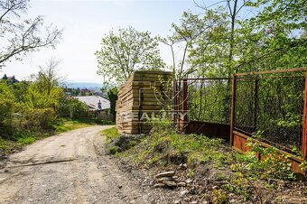 Znížená cena - Na predaj RD na pozemku 4046m2 v Čermeli... - 12