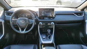 Toyota RAV4 Selection 4x4 + Skyview + Ťažné - 12