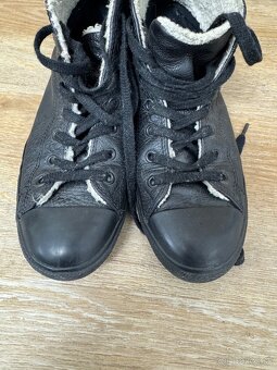 Čierne kožené Converse cca 39,5 - 12