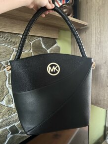 Úplne nová velká Michael Kors kabelka čierna - 12