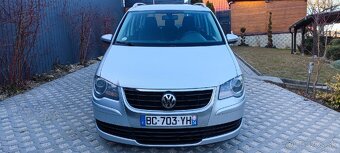 Volkswagen Touran 1.9 TDi Freestyle 11/2010 bez DPF - 12