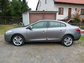 Renault Fluence 1.5 dci - 12