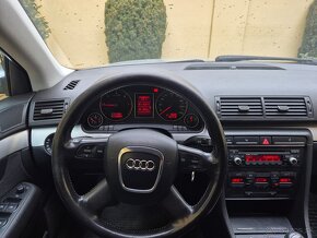 Audi A4 2.0 TDI AVANT QUATRO b7 - 12