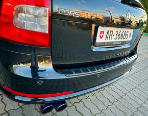 Škoda Octavia Combi RS II DSG+F1 Final Black Edition-2.0tfsi - 12