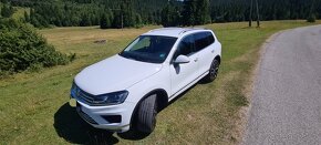 VW TOUAREG V6 - 12