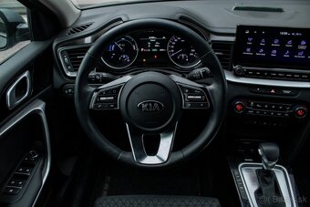 Kia Ceed SW 1.6 GDi/ Plug-in Hybrid/ZVÝHODNENÁ CENA/ - 12