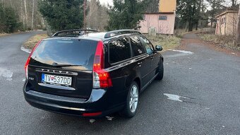 Volvo v50 2010 - 12