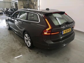 VOLVO V90 B5 2.0T 2021 Odpočet DPH Kamera Ťažne El. Kufor - 12