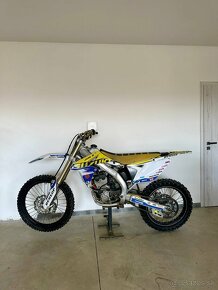 Suzuki RM-Z 250 2016 - 12