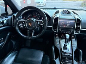 PORSCHE CAYENNE 3.0d GTS packet Možná výmena - 12