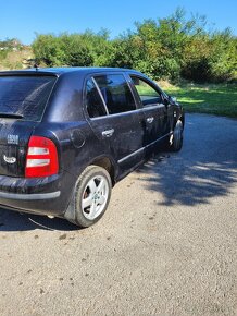 Predám škoda fabia nová STK Em 180000 km - 12