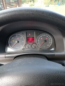 Volkswagen Touran 2008,1.9TDI - 12