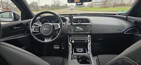 Jaguar XE, R-Sport 2.5t 2015 Benzín - 12