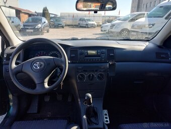 Toyota Corolla Combi 2.0 D-4D Base - 12