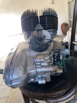 Motor Jawa 350/354 - 12