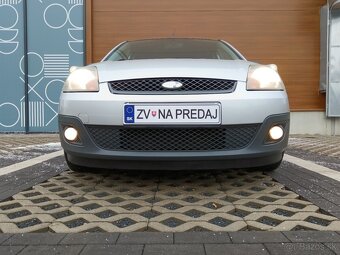 Ford Fiesta 1.4i , rv 2008 , Nová STK EK - 12