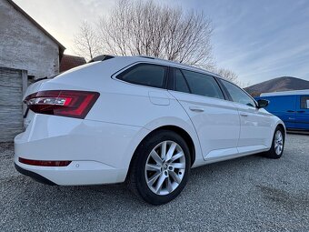 Škoda Superb Combi 1.6 TDI Ambition - 12