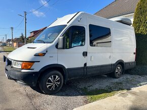 Obytné Iveco Daily - 12