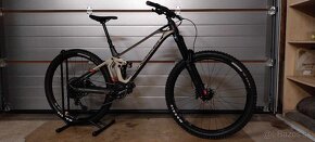 Mondraker Superfoxy Carbon R - 12