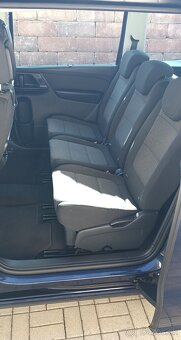 Volkswagen Sharan 2,0 TDI 130 kw manuál - 12