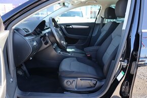 Volkswagen Passat Variant 2.0 TDI BMT Comfortline - 12